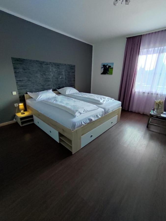 Pension Hoogerland Velden am Wörthersee Exteriör bild